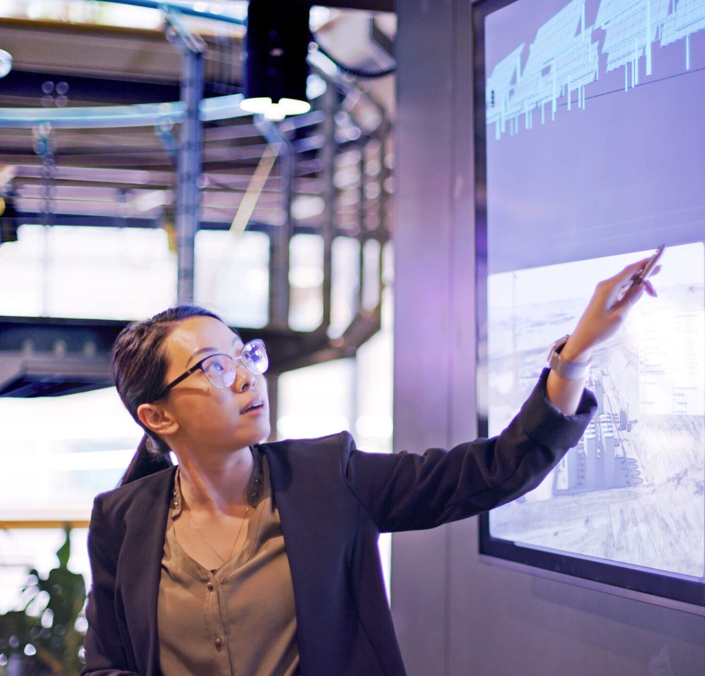 Successfully navigating the path to pharma commercialization