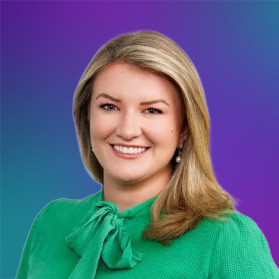 Headshot of Emma Dennehy